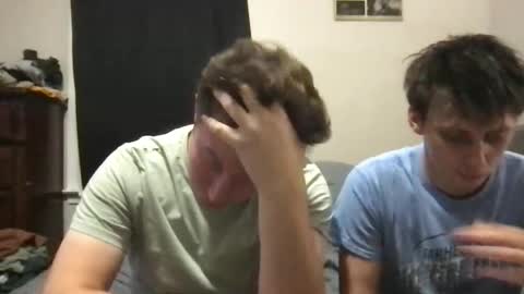 Aeboy12 online show from 10.21.25