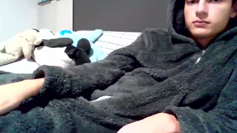 Snapshot of daaneel_ chatting on 01.07.25 Dannel online show from 01.07.25