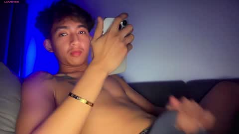   online show from 01.02.25