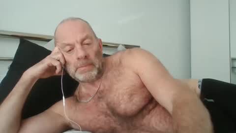 Snapshot of dab2912 chatting on 02.14.26 dab2912 online show from 02.14.26