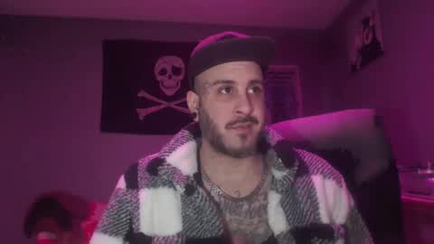 Snapshot of dabirdfree chatting on 02.07.25 Destroyer online show from 02.07.25