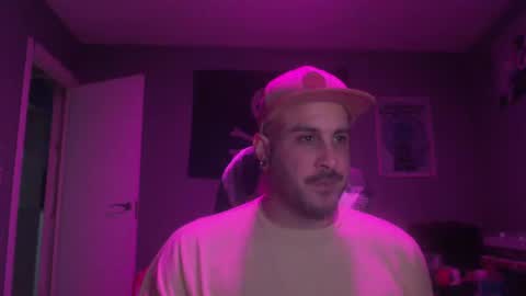 Snapshot of dabirdfree chatting on 02.20.25 Destroyer online show from 02.20.25