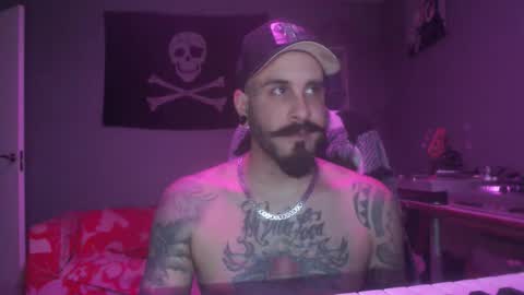 Snapshot of dabirdfree chatting on 04.25.26 Destroyer online show from 04.25.26