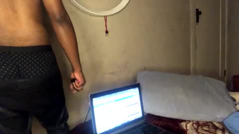 dad_tothesehoes online show from 01.11.25