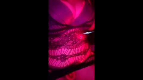 Daddett iS Wett online show from 02.18.26