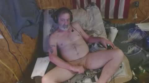 Snapshot of daddy38345 chatting on 01.11.26 daddy38345 online show from 01.11.26