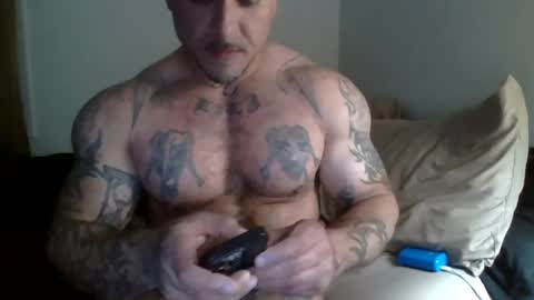 Snapshot of daddy640295 chatting on 06.20.26 daddy640295 online show from 06.20.26