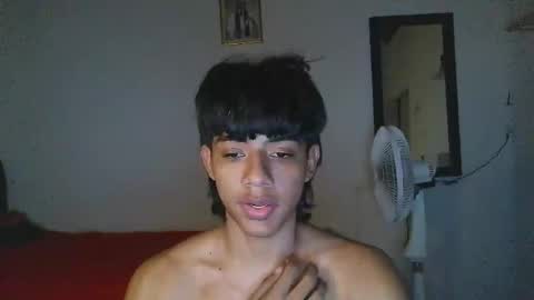 Snapshot of daddy_jesus29 chatting on 12.22.25 daddy_jesus29 online show from 12.22.25