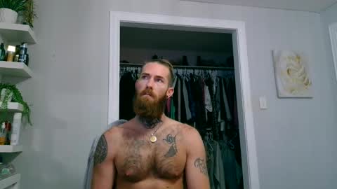 Snapshot of daddyafterdark1 chatting on 05.25.26 daddyafterdark1 online show from 05.25.26