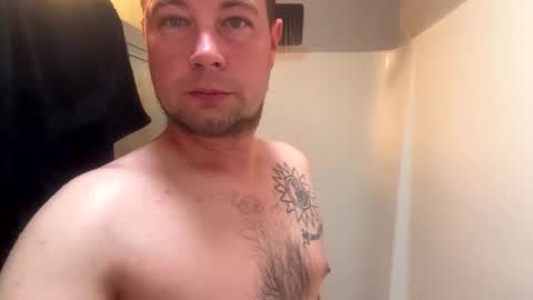 DaddyCam33 online show from 09.13.25