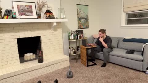 Snapshot of daddydaydrinkz chatting on 12.29.24 DaddydayDrinkz online show from 12.29.24