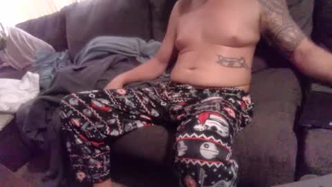 Snapshot of daddydj4aprincess chatting on 09.11.25 DJ online show from 09.11.25