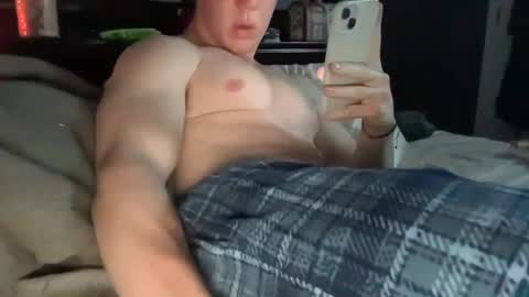 Snapshot of daddygmoney6969 chatting on 12.09.24 daddygmoney6969 online show from 12.09.24