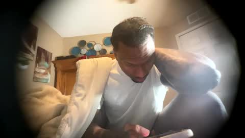 Snapshot of daddyjanimal chatting on 05.09.26 sexy tatted king bbc online show from 05.09.26