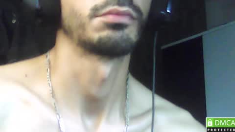 Snapshot of daddyselim chatting on 06.11.26 the alpha online show from 06.11.26