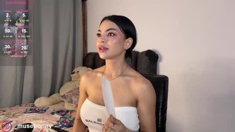 Sophie online show from 05.11.26