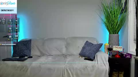 ConstructionDaddy and Lady Luna online show from 10.03.25