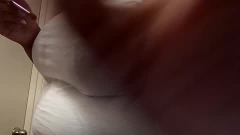 Snapshot of dadeesqtpieluvsu chatting on 01.08.26 DadeesQTPie online show from 01.08.26