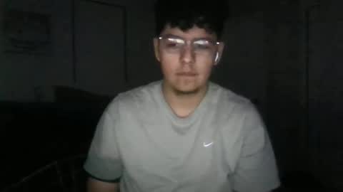 Snapshot of dadmaster99990647344 chatting on 05.24.26 dadmaster99990647344 online show from 05.24.26