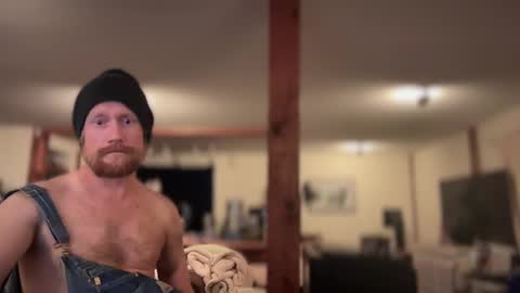 Snapshot of daemon456321 chatting on 03.04.25 daemon online show from 03.04.25