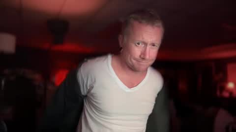 Snapshot of daemon456321 chatting on 10.28.25 daemon online show from 10.28.25