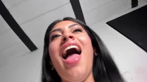 dafna lorens  online show from 02.24.25