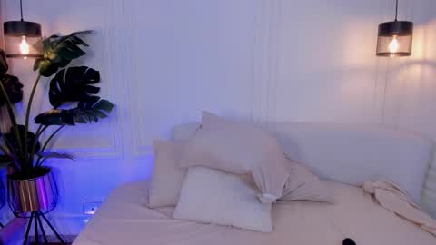 Snapshot of dafne_hillss chatting on 11.09.25 dafne_hillss online show from 11.09.25