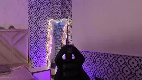 dahia  online show from 02.04.26