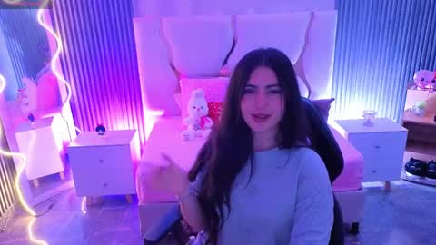 Snapshot of dahia_tay chatting on 04.14.26 dahia online show from 04.14.26
