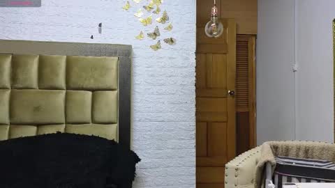 Dahiana online show from 02.12.26