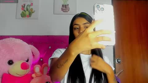 Snapshot of dahiangomezz chatting on 10.28.25    online show from 10.28.25