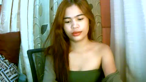 Im Dahlia online show from 01.18.25