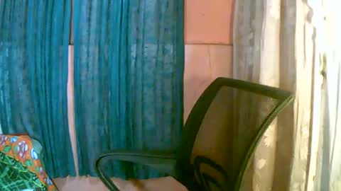 Im Dahlia online show from 05.07.26