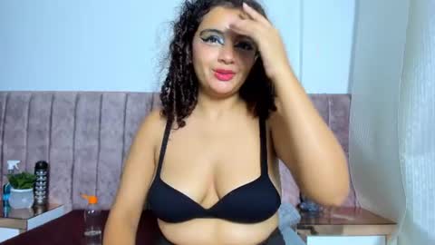 Snapshot of dahlia_rossee chatting on 07.27.26 dahlia_rossee online show from 07.27.26