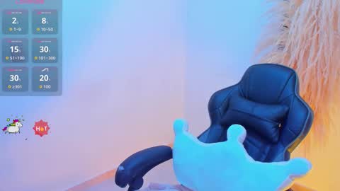 Dahlia online show from 10.05.25