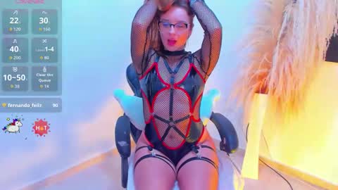 Dahlia online show from 10.15.25