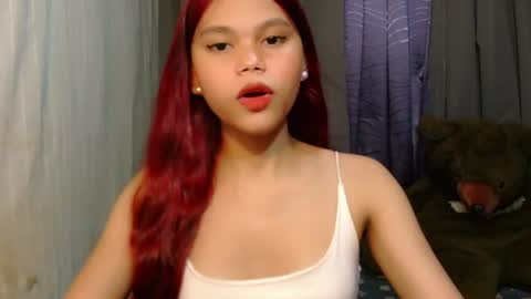 Snapshot of dahlia_vivienne chatting on 06.29.26 yourgirlydahlia online show from 06.29.26