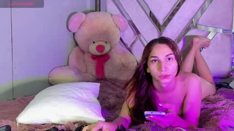 Snapshot of daicell_juliana chatting on 11.07.25 daicell juliana online show from 11.07.25