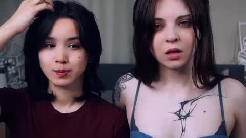 Aoi and Lily best friends online show from 06.06.26
