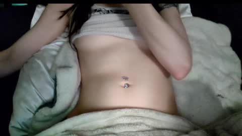 Snapshot of daintydarlingxoxo chatting on 02.22.25 DaintyDarling online show from 02.22.25