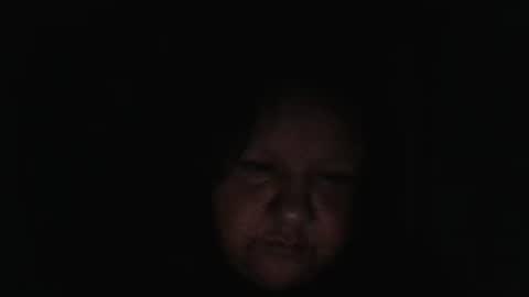 Snapshot of daisnconfusion_ chatting on 02.04.25 daisnconfusion_ online show from 02.04.25