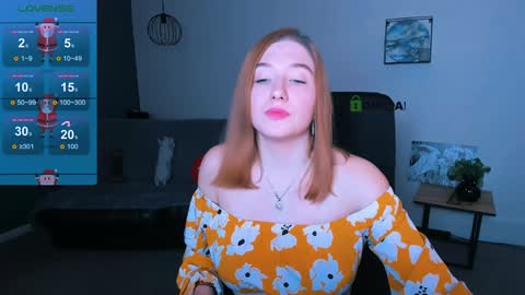 Snapshot of daisy_candy chatting on 12.20.24 Little Di online show from 12.20.24