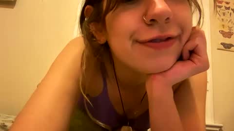 Snapshot of daisybaby699 chatting on 04.26.26 DaisyB3 online show from 04.26.26