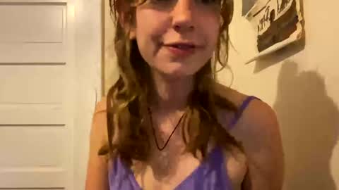 Snapshot of daisybaby699 chatting on 06.20.26 DaisyB3 online show from 06.20.26