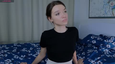 Naomi online show from 12.03.24