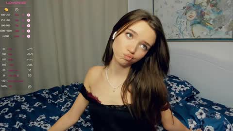 Naomi online show from 12.09.24