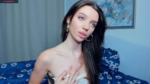 Naomi online show from 12.15.24