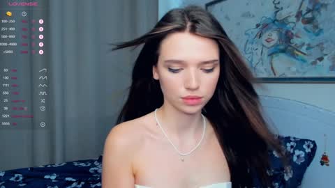 Naomi online show from 01.05.25