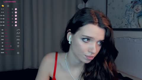 Naomi online show from 01.25.25