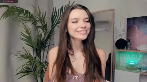 Naomi online show from 02.22.25